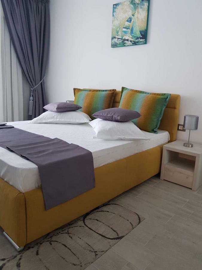 Ranya Apartments Alezzi Beach Resort Năvodari Extérieur photo
